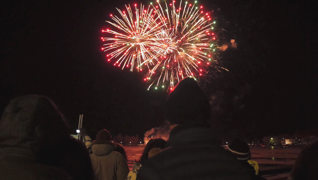 LappeenrantaFI/Etusivun kuvat - nostot/Ilotulitus kaupunginlahdella.png